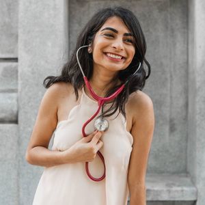 Meet your Posher, Sonali